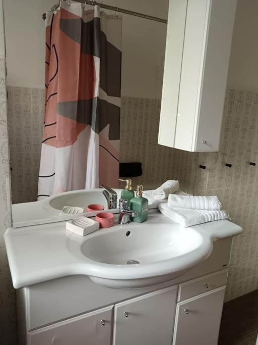 Forti Genova-Free Parking Castellaccio Apartment Екстер'єр фото